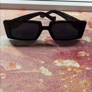 Black Rectangular Sunglasses